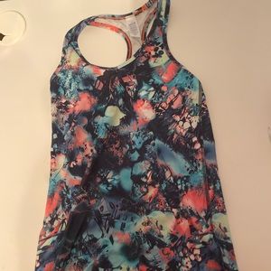 Super cute ivivva tank perfect for any sport
